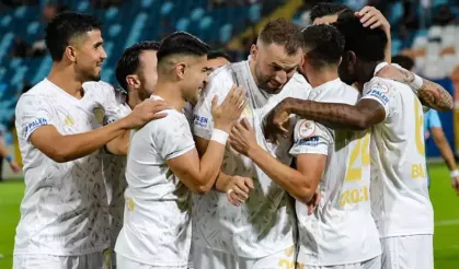 Erzurumspor FK, Adana Demirspor deplasmanında 3 golle kazandı