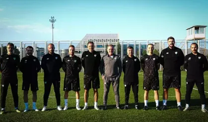 Bursaspor’da Yeni Dönem Başladı: Tahsin Tam’ın Ekibi Resmen Açıklandı!