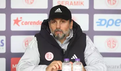 Antalyaspor Teknik Direktörü Erol Bulut’tan Safuri Müjdesi