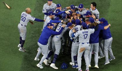 World Series şampiyonu Los Angeles Dodgers!