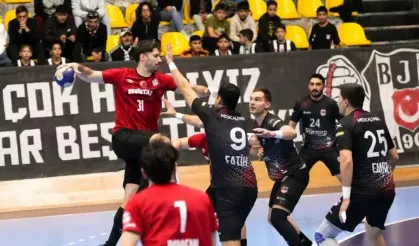 Beşiktaş deplasmanda rahat kazandı