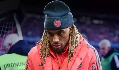 Sacha Boey’de Ayrılık Kapıda! Bayern Münih Kararını Verdi, Yeni Adresi Netleşiyor