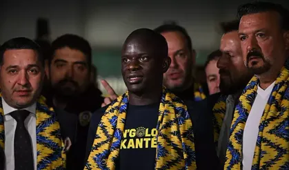 Fenerbahçe, N’Golo Kanté’yi Resmen Açıkladı!