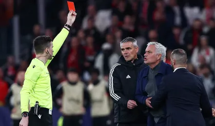 Benfica Porto İle Berabere Kaldı: Mourinho Oyun Dışı Kaldı