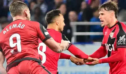 Rayo Vallecano Finalde! Strasbourg Deplasmanında Tur Biletini Aldı