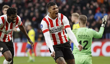 Patrick Van Aanholt golle tanıştı: PSV 5 golle kazandı
