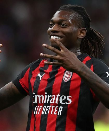 Özel: Rafael Leao İstanbul Hakkında Bilgi Aldı
