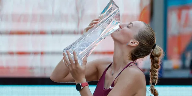 Miami Açık'ta şampiyon Petra Kvitova! Rybakina'ya şans tanımadı