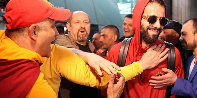 Galatasaray, Ankara'da şampiyon gibi karşılandı