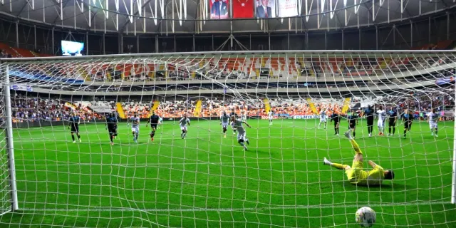 Süper Lig'de yerli futbolcuların oynama oranı yüzde 29,1'de kaldı
