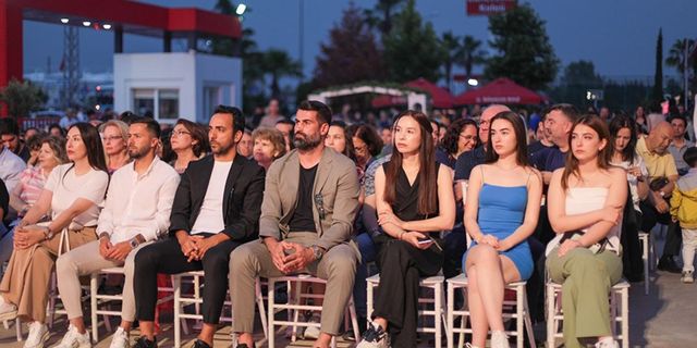 Volkan Demirel Taner Savut'un ailesini yalnız bırakmadı