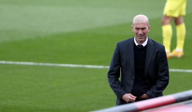 Zinedine Zidane: Mbappe, Madrid'e gidecek...
