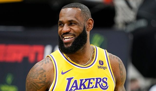 LeBron James muazzam oynadı; Lakers, Pelicans’ı farka boğup finale çıktı!