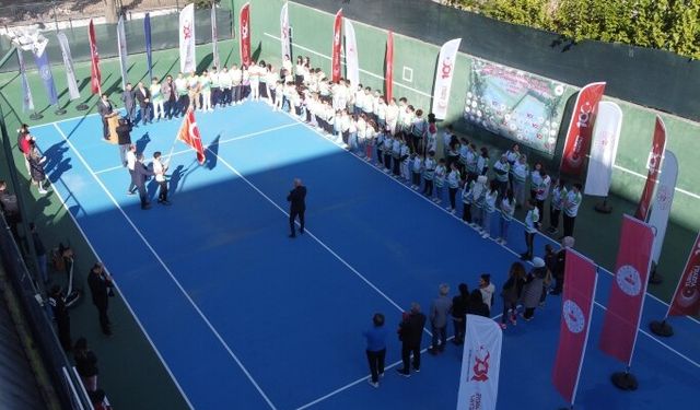 Büyükler Sonbahar Tenis Turnuvası başlıyor