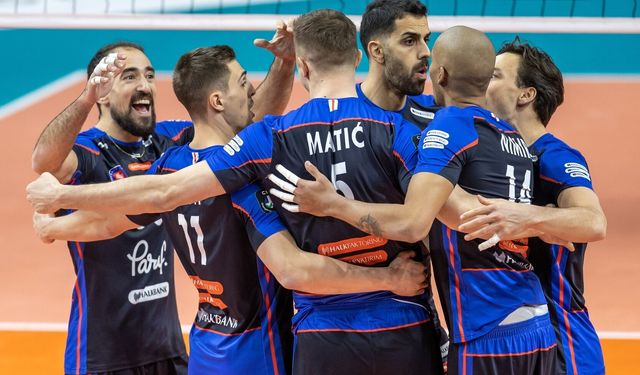 Halkbank - Berlin Recycling Volleys Canlı İzle