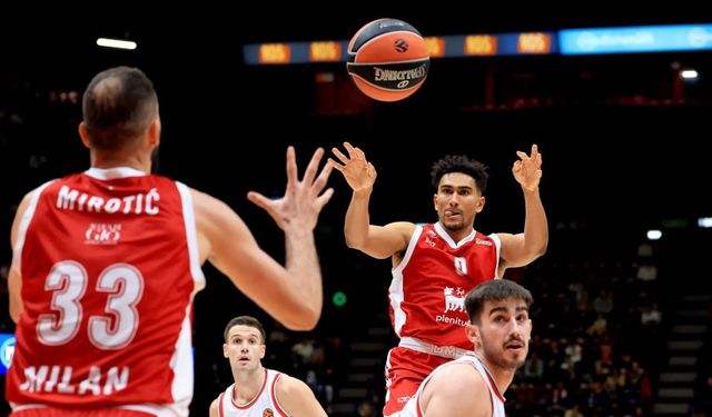 Olimpia Milano, Kızılyıldız’ı kolay geçti