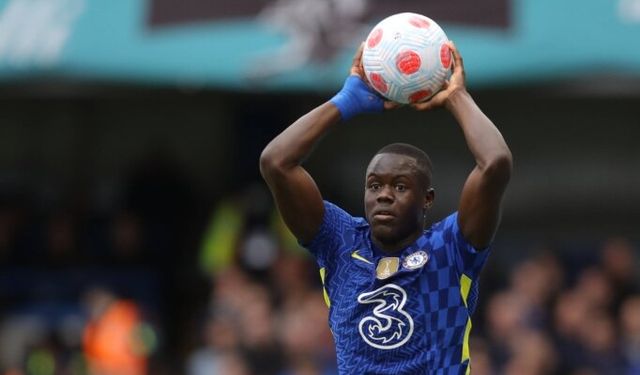 Chelsea, Mamadou Sarr'la 8 yıllık sözleşme imzaladı!