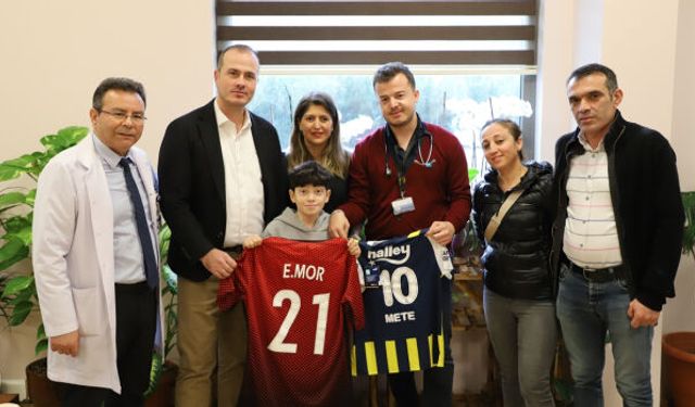 Emre Mor'dan anlamlı davranış