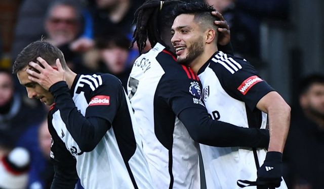 Fulham, West Ham United'ı gole boğdu!