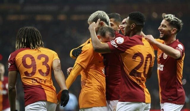 Galatasaray, Fenerbahçe'nin rekorunu egale etmeyi başardı