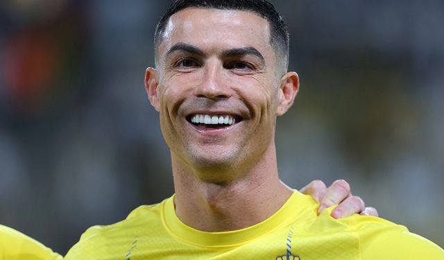 Ronaldo'nun tribünlere karşı hareketi büyük tepki topladı