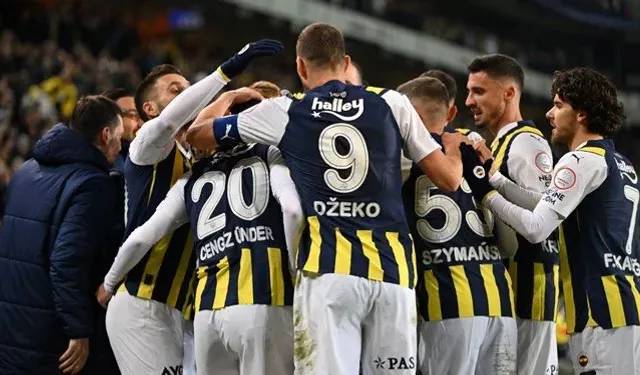 Fenerbahçe geriye düştüğü maçı Cengiz Ünder'in 2 golüyle kazandı