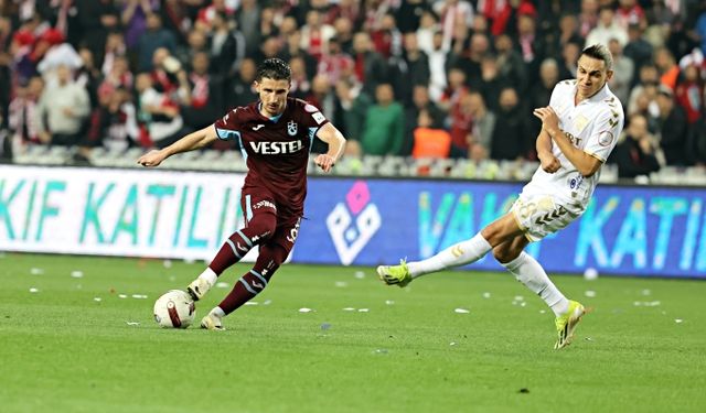 Spor yazarları, Samsunspor - Trabzonspor maçını değerlendirdi: "Pepe 10 kişi oynattı"