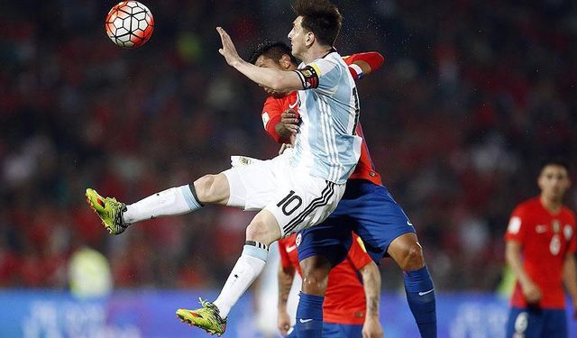 Lionel Messi'ye sakatlık şoku