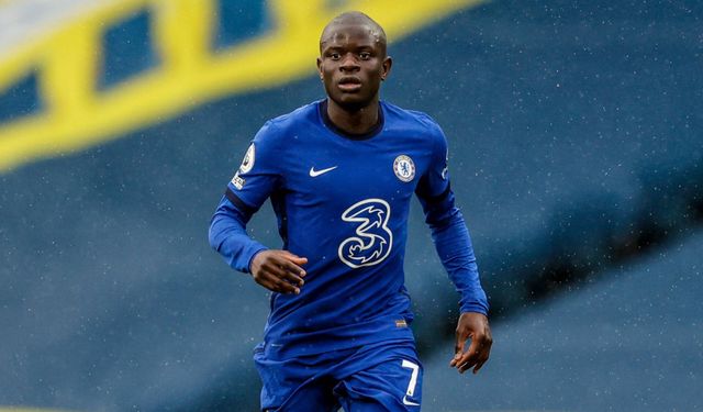 N’Golo Kante transferine Flick’ten veto