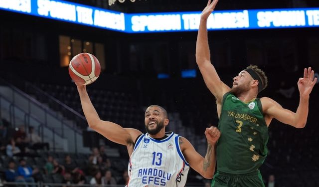 Anadolu Efes, Yalovaspor’a fark attı!