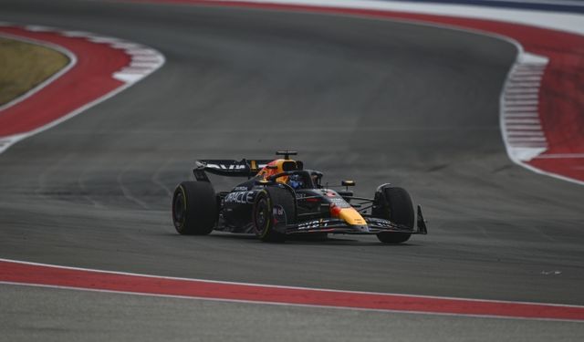 Max Verstappen 118 gün sonra ilk sırada!