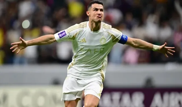Luis Figo'dan Ronaldo'ya: "42 yaşında bile gol atacak"