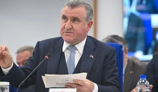 Osman Aşkın Bak açıkladı: Gençlik ve Spor Bakanlığı tesislerini açtı