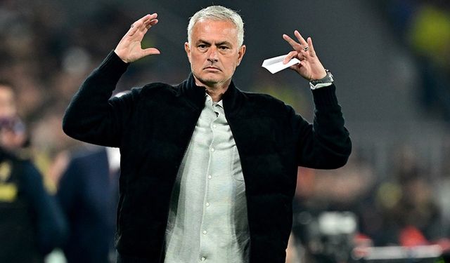 Jose Mourinho'yu sinirlendiren soru: "Maçı konuşmak mı istiyorsun?"