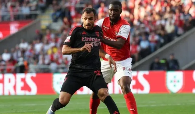 Benfica puan kaybetti: Şampiyon Sporting oldu!
