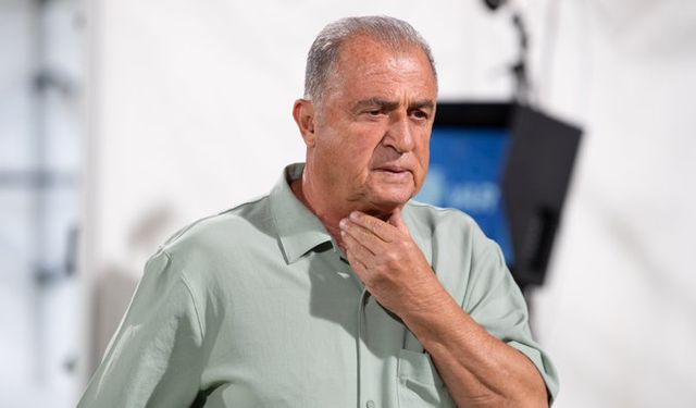 Şampiyon, Fatih Terim'in takımını mağlup etti!