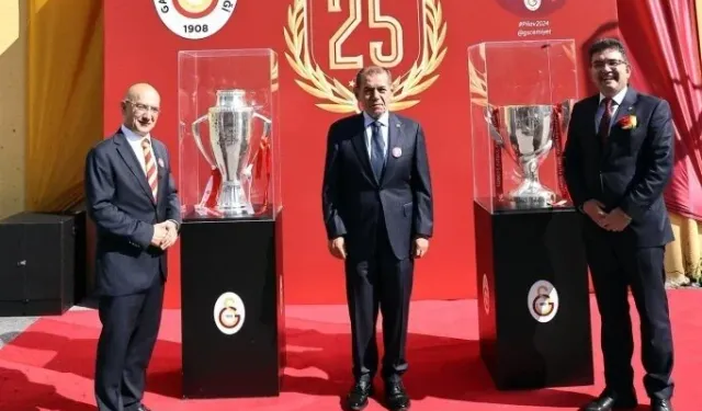 Dursun Özbek'ten flaş açıklama: "Heykelimin dikilmesi..."