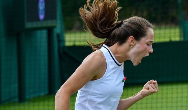 Zeynep Sönmez, 75 yıllık rekoru egale etti: Wimbledon'da 3. tura yükseldi!