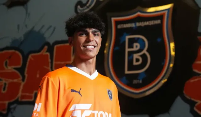 RAMS Başakşehir, 18'lik yıldız adayına imza attırdı