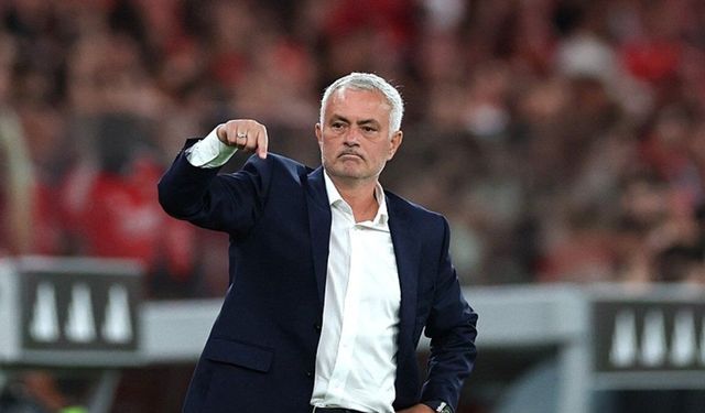 Mourinho'dan Real Madrid'e: "Yaralı Bir Kral Tehlikelidir"