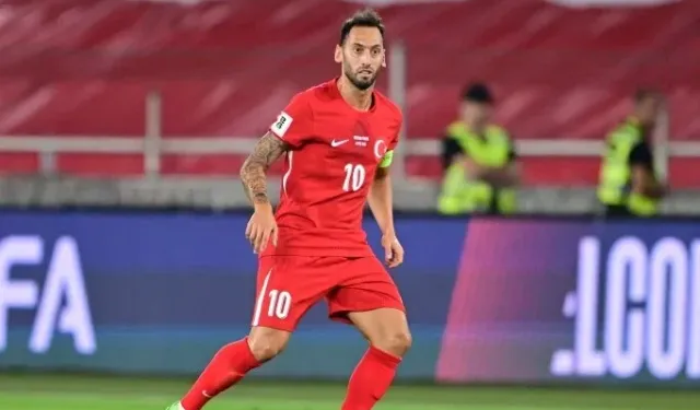 Çalhanoğlu - Akgün ikilisinden açıklama: "Asla bir tartışma yok!"