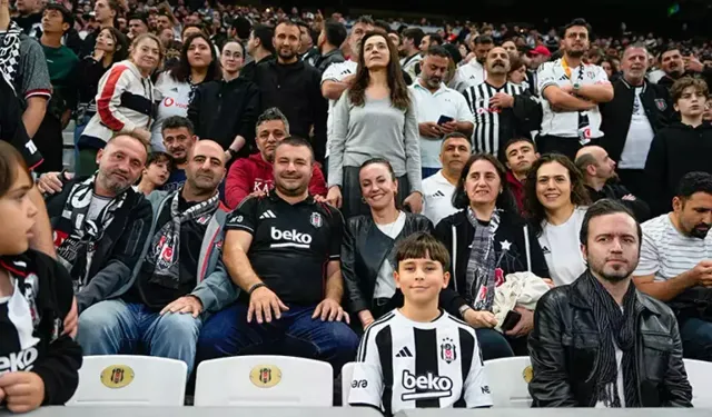 Beşiktaş, Öğretmenler Günü’nde öğretmenleri Tüpraş Stadyumu’nda ağırladı