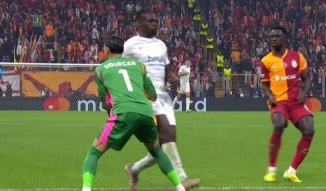 Galatasaray, Union Saint-Gilloise Maçında Kırmızı Kart Tepkisi Gösterdi!