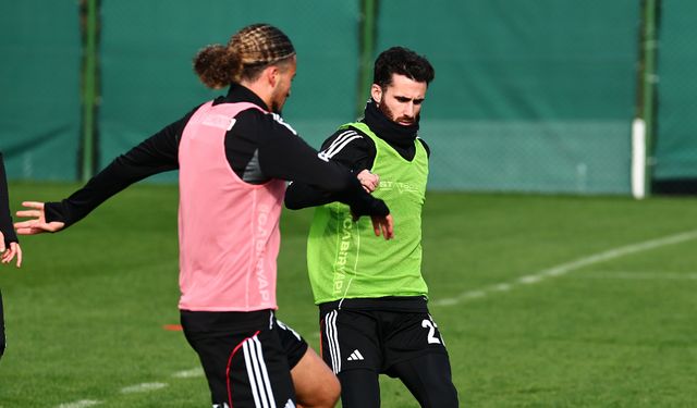 Rafa Silva geri döndü! Beşiktaş’ta uzun aradan sonra ilk idman