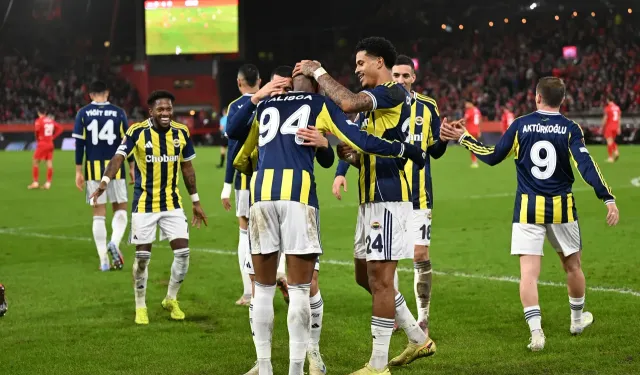 Fenerbahçe – Konyaspor Canlı Anlatım | FB KONYA Maçı Skoru, Kadrolar ve İstatistikler