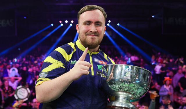 18 yaşındaki Luke Littler üst üste ikinci kez şampiyon!