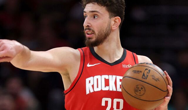 Alperenli Rockets Spurs'u Mağlup Etti