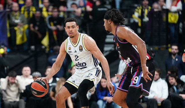 Fenerbahçe 16 Farktan Döndü: 19. Galibiyetini Aldı