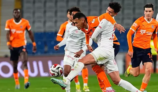 İstanbul’da Sessiz Gece! Başakşehir Evinde Takıldı