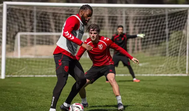 Samsunspor, Fenerbahçe maçı hazırlıklarını Antalya’da sürdürüyor
